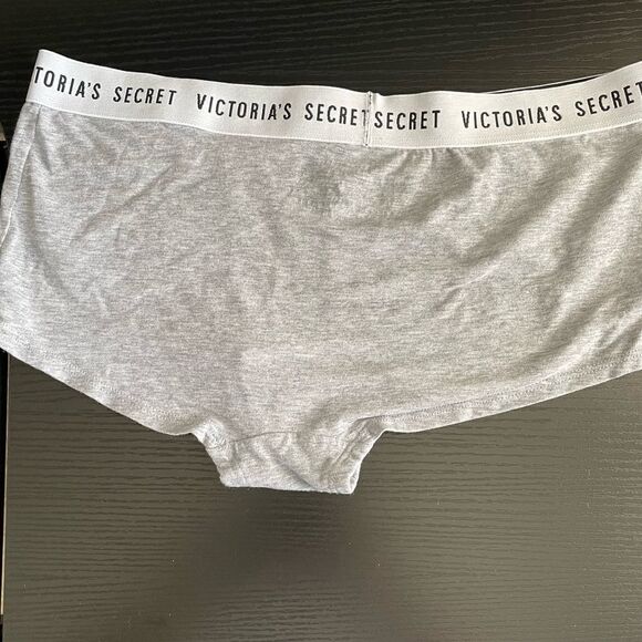 Victoria’s Secret Gray Logo Waist Boyshorts, XL - Picture 2 of 5
